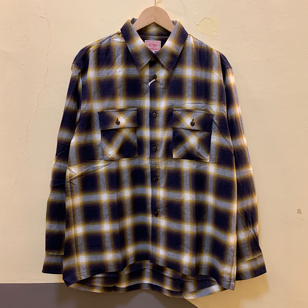 BIG MIKE Ombre Check L/S Shirts(Navy/Yellow)