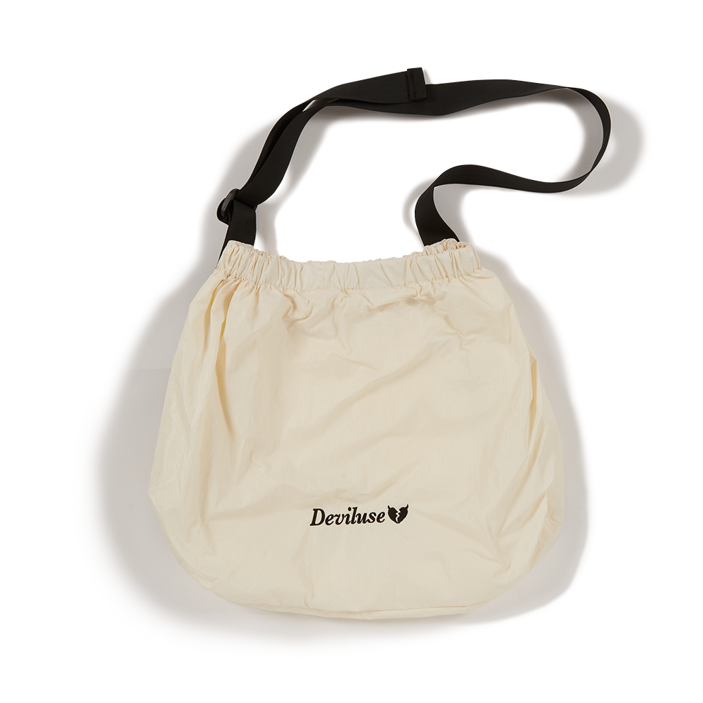 DEVILUSE One Shoulder Bag(White)